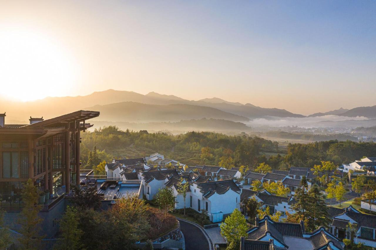 バンヤン ツリー ホテル ホアンシャン 黄山 エクステリア 写真